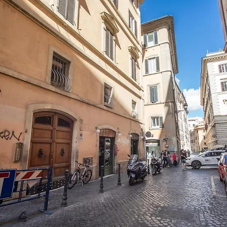 Апартаменты Take - Campo De Fiori - Luxury Рим