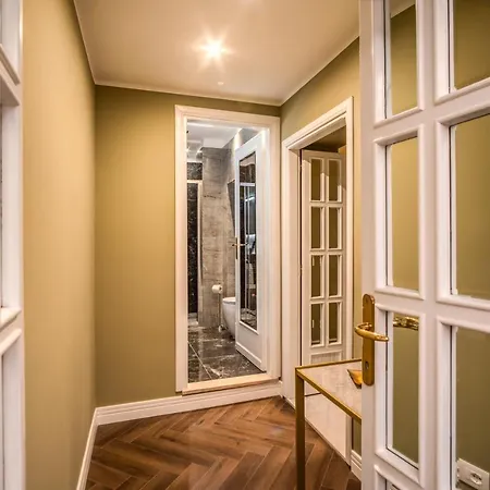 Апартаменты Take - Campo De Fiori - Luxury Рим